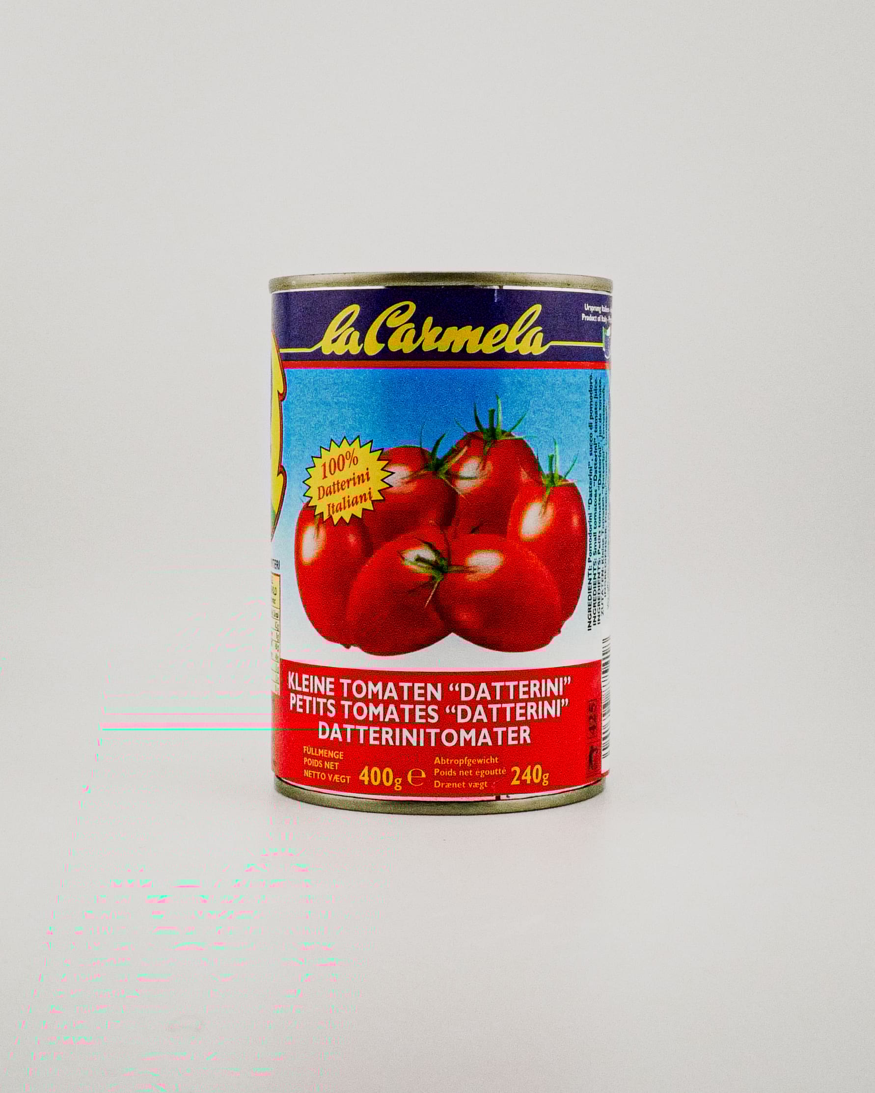 La Carmella Tinned tomatoes on a white background